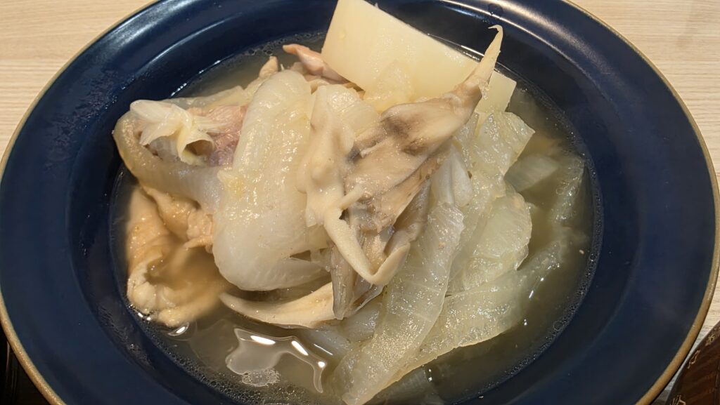 無水あごだし鶏大根