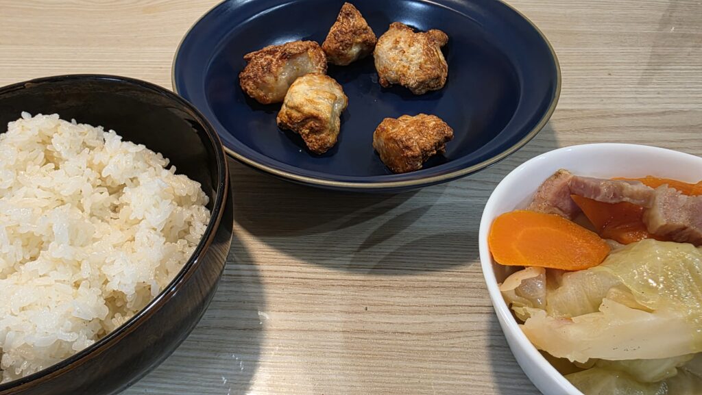白ご飯、竜田上げ、無水ポトフ